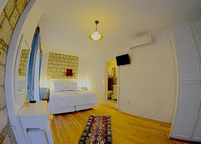 Masli̇na Hotel