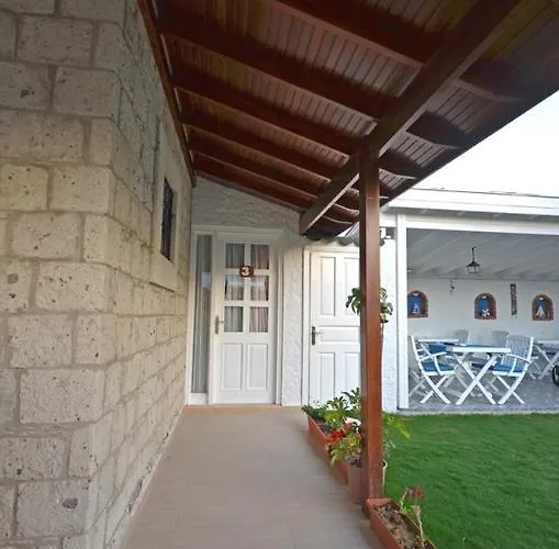 Hotel Masli̇na 3*