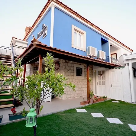 Masli̇na Otel 3*