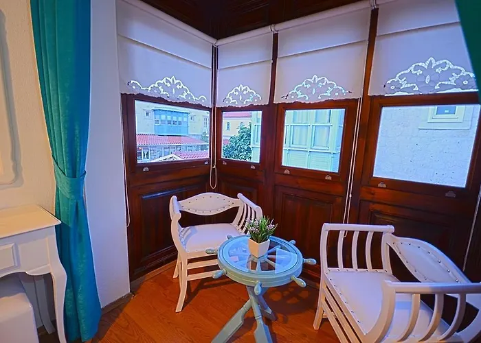 Masli̇na 3* Σμύρνη