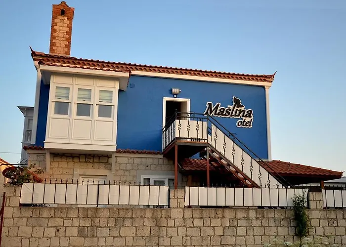 Masli̇na Σμύρνη