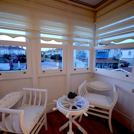 Hotel Masli̇na Smirne